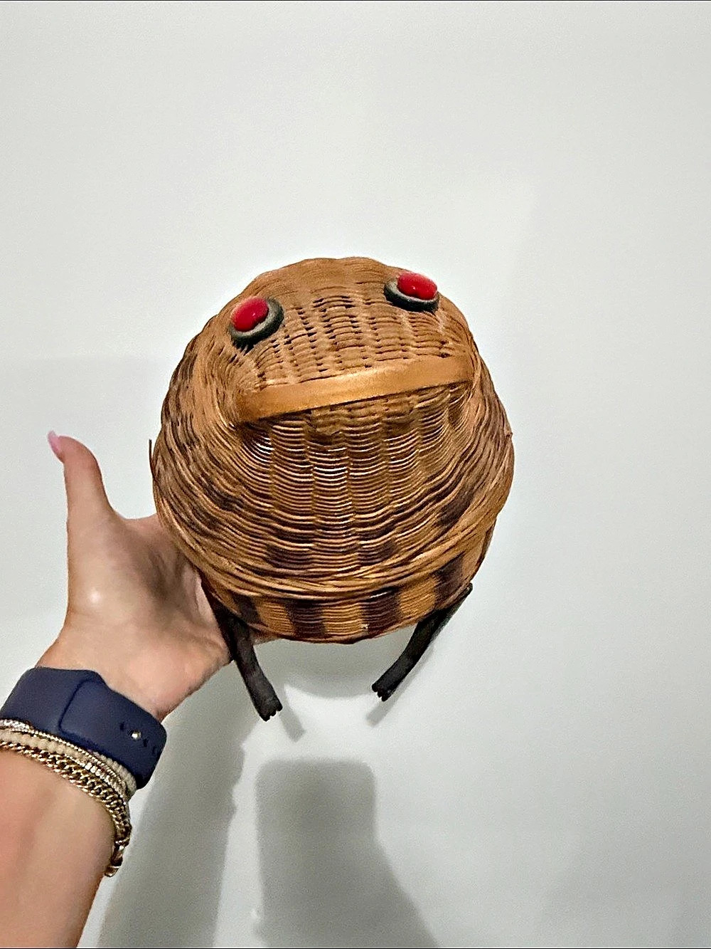 🐸 VINTAGE 🐸 FROG BASKET